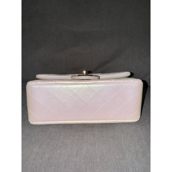 Chanel 21S Iridescent White Mini Flap Rectangle CC Quilted Chain Crossbody Bag - Picture 16 of 16